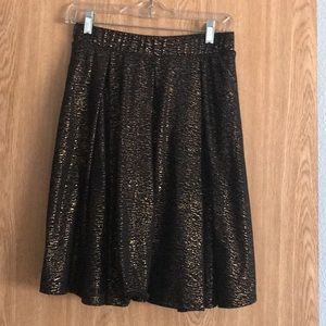 Black and gold elegant LuLaRoe Madison skirt.